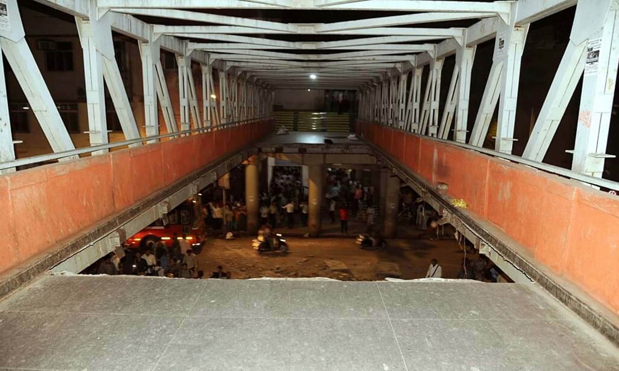 mumbai bridge collapse