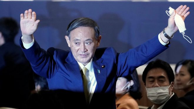 जापान की सत्तारूढ़ पार्टी ने आबे के उत्तराधिकारी के रूप में सुगा को प्रधानमंत्री चुना