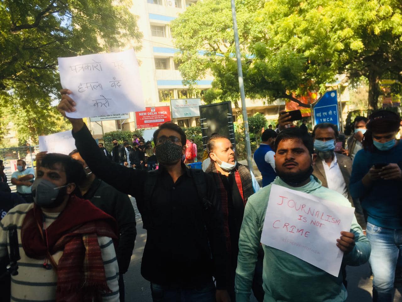 दिल्ली : मनदीप को 14 दिन कि न्यायिक हिरासत, रिहाई की मांग को लेकर दिल्ली में पत्रकारों का प्रदर्शन