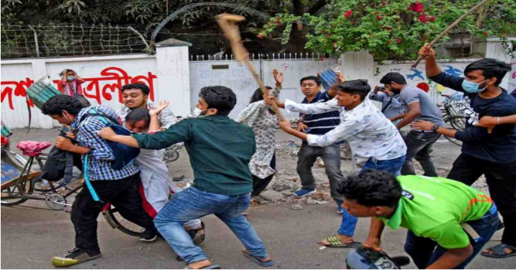 बांग्लादेश के छात्रों ने प्रधानमंत्री मोदी की यात्रा का विरोध किया