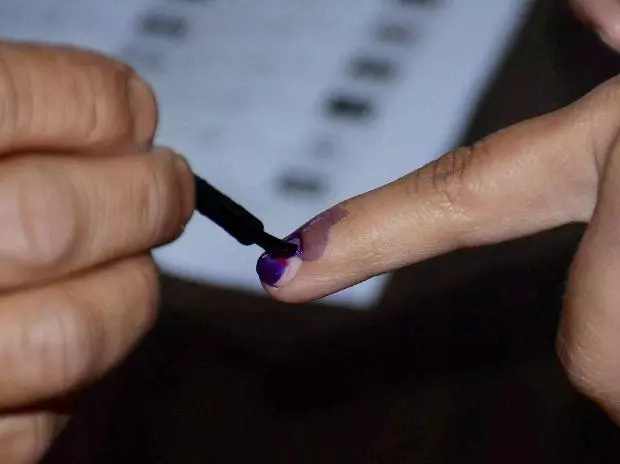 पश्चिम बंगाल चुनाव: पहाड़ी में स्थानीय संगठनों के निर्णय को निर्देशित करतीं बाध्यताएं