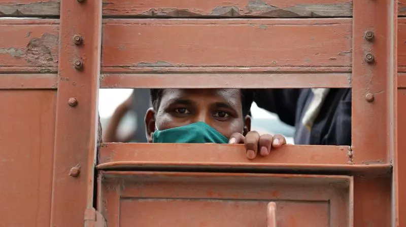 और भी तरीके हैं आपदा को अवसर में बदलने के