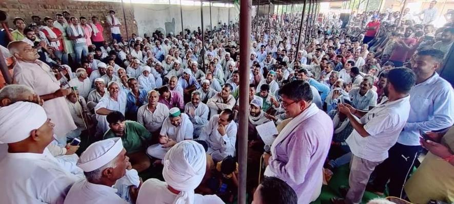 मुज़फ़्फ़रनगर में 'ऐतिहासिक' महापंचायत के लिए प्रचार, 2 लाख से अधिक किसान लेंगे भाग