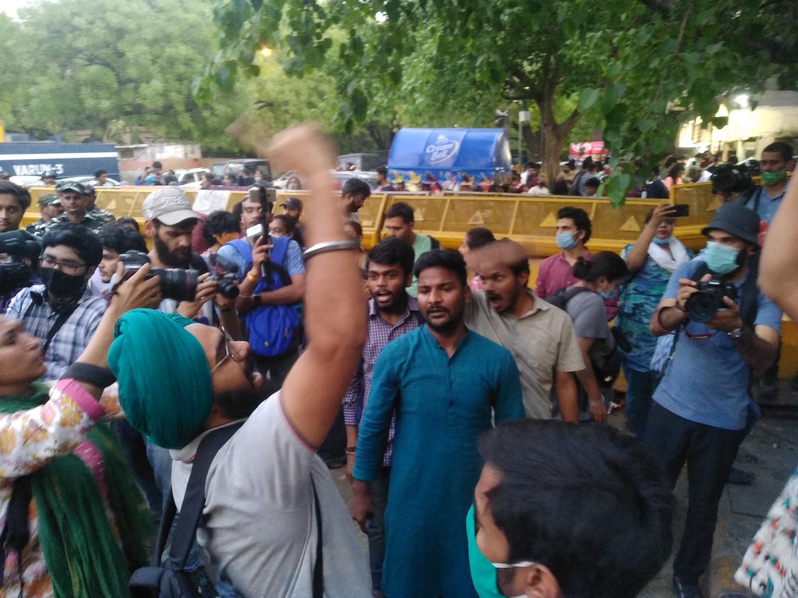 मुस्लिम विरोधी हिंसा के ख़िलाफ़ अमन का संदेश देने के लिए एकजुट हुए दिल्ली के नागरिक