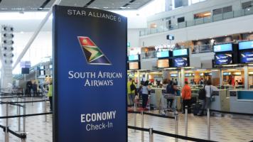 दक्षिण अफ़्रीकी एयरवेज़ की सहायक कंपनियों ने कर्मियों को वेतन नहीं दिया, यूनियन ने की ऑडिट की मांग