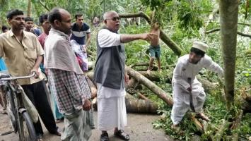 कांति गांगुली: चुनावों से पहले रैदिघी में दिग्गज वाम नेता के समर्थन में हुजूम उमड़ा