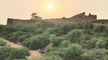 आमागढ़ क़िला: आदिवासी मीणा समुदाय और हिंदूवादी संगठन आमने-सामने