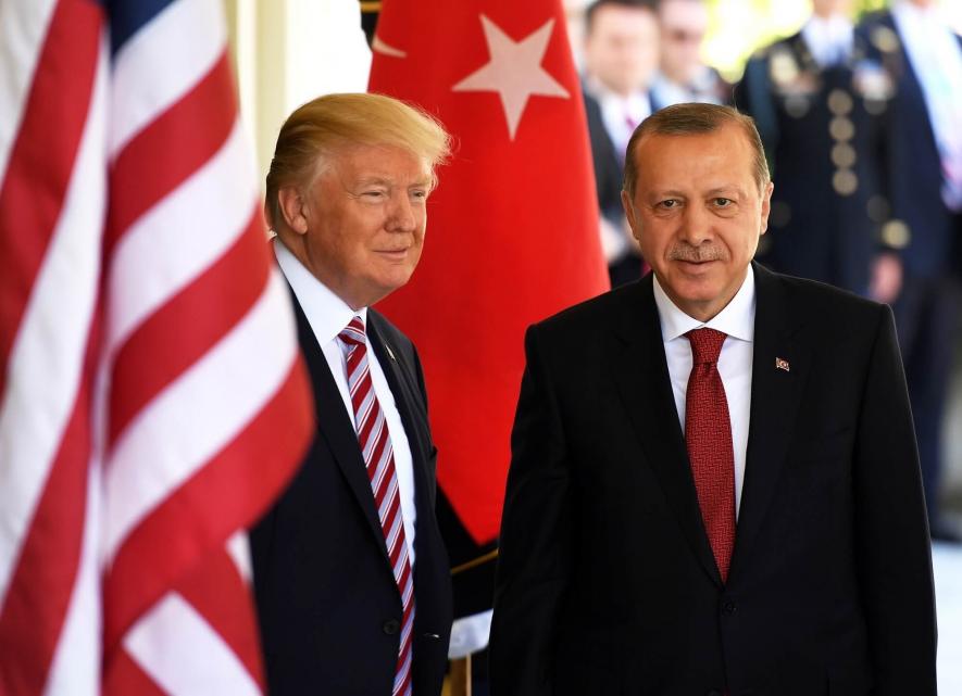 अमेरिकी राष्ट्रपति डोनाल्ड ट्रंप और तुर्की के राष्ट्रपति रेसेप तइप एर्दोगन। (फाइल फोटो) 