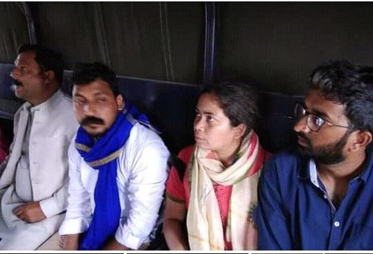 भीम आर्मी नेता चंद्रशेखर को पुलिस ने हिरासत में लिया।