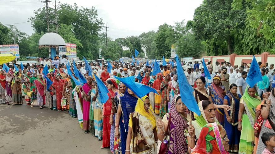 Narmada bachao andolan