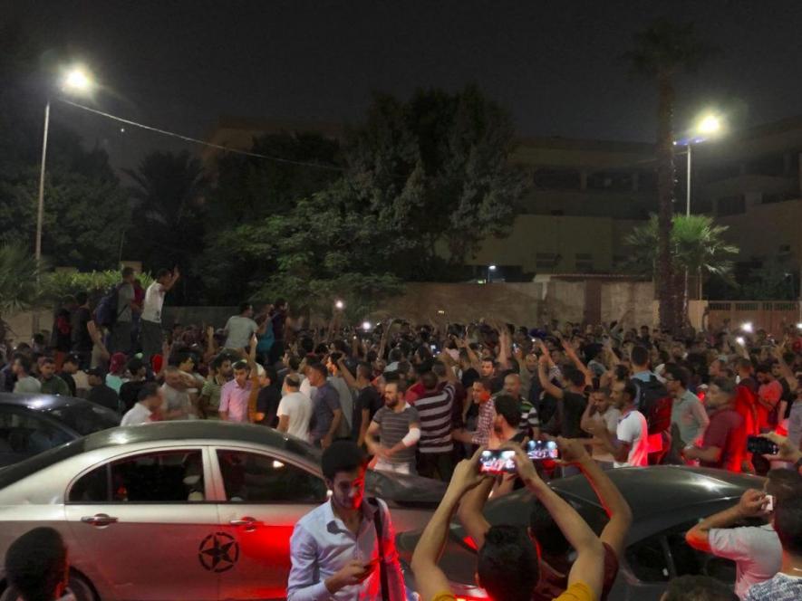 काहिरा में ईजिप्ट की अदालत ने 600 से अधिक बंदियों और राजनीतिक कैदियों को रिहा करने का आदेश दिया