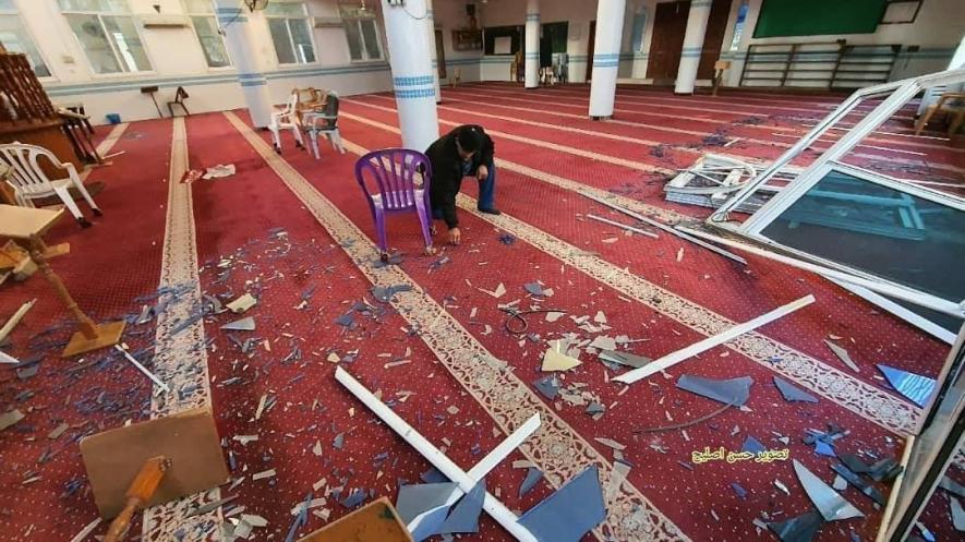 गाज़ा में इजज़रायल के हवाई हमले में दो फ़िलिस्तीनी घायल, बड़े पैमाने पर नुक़सान