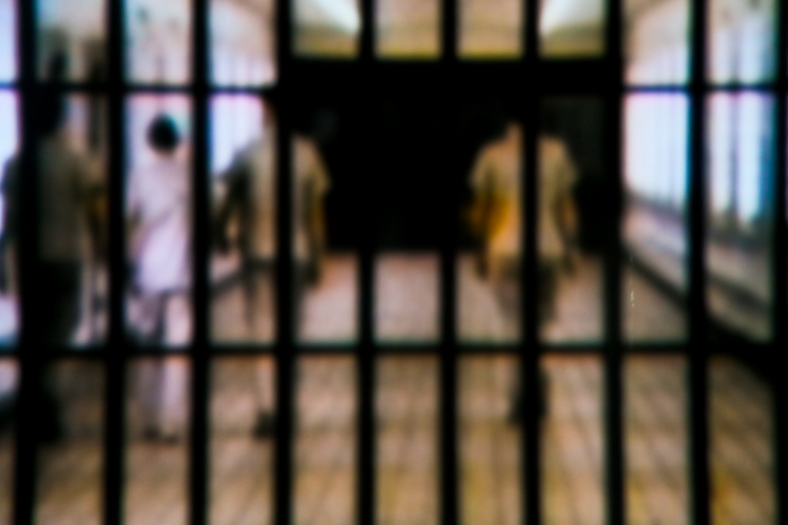 जेलों में बंद कैदियों में से 66% कैदी एससी/एसटी और ओबीसी हैं: सरकारी आंकड़े