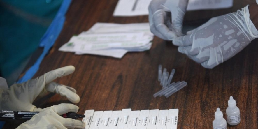 सरकार और मीडिया संस्थान रिपोर्टिंग के दौरान संक्रमित पत्रकारों की मदद करें : पीसीआई