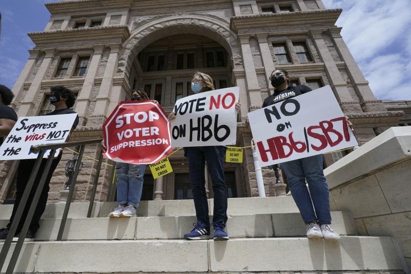 अमेरिका में वोटिंग के अधिकार को लेकर चर्चा, इसमें फ़्लोरिडा और टेक्सास सबसे आगे
