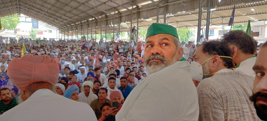 देशभर में किसानों ने मनाया ‘संपूर्ण क्रांति दिवस’, कृषि क़ानूनों की प्रतियां जलाईं, टोहाना रहा प्रमुख केंद्र