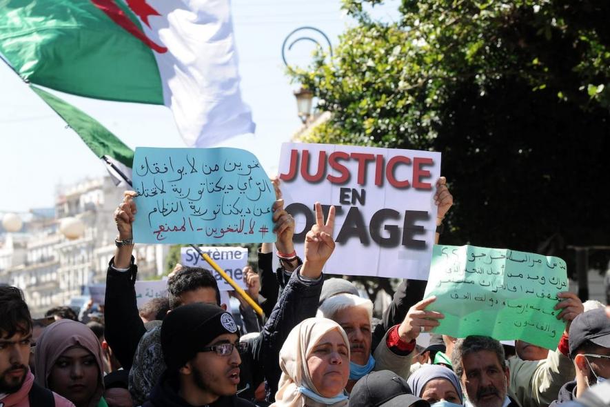 सत्ता-समर्थक दल अल्जीरियाई चुनावों में आगे