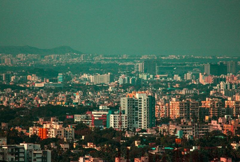 महामारी ने शहरी भारत के जीवन को किया बेहाल  
