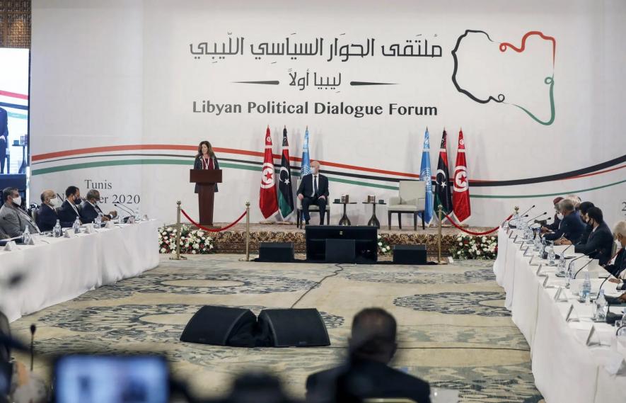 लीबिया में युद्ध समाप्त करने और दिसंबर में चुनावों की रूपरेखा को अंतिम रूप देने को बातचीत फिर शुरू