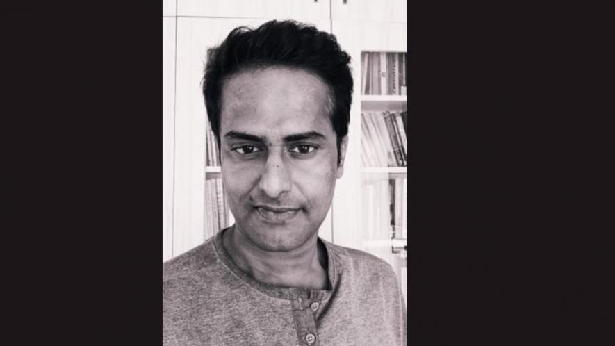 अडानी मानहानि मामले में पत्रकार रवि नायर के ख़िलाफ़ गिरफ़्तारी वारंट
