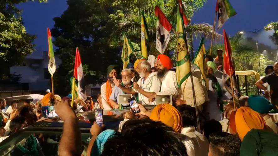 किसानों के साझे संघर्ष के आगे एक बार फिर झुकी खट्टर सरकार, मानी सारी मांगें!