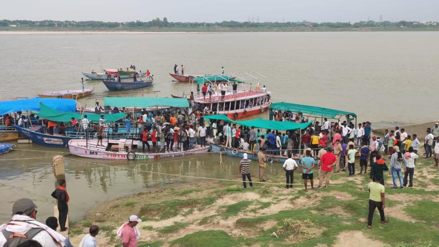 Varanasi Ganga Cruise Issue
