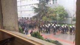 बोगाज़ीसी विश्वविद्यालय में युद्ध विरोधी प्रदर्शनकारियों पर तुर्की पुलिस ने की कार्यवाही