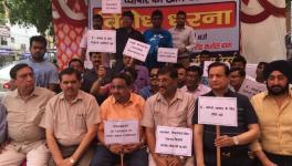Traders protest against walmart-flipkart deal