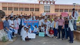 जोधपुर में मेडिकल छात्रों का धरना प्रदर्शन   
