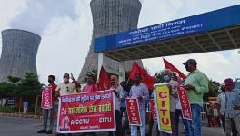 रेलवे समेत देश के सार्वजनिक उपक्रमों के निजीकरण के ख़िलाफ़ मज़दूरों का देशव्यापी विरोध प्रदर्शन  