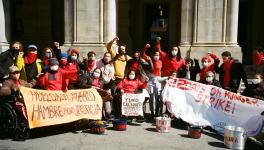 न्यूयॉर्कः भूख हड़ताल कर रहे बिना दस्तावेज़ के प्रवासी कर्मचारियों ने ऐतिहासिक जीत हासिल की