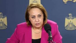 इज़रायली सैनिकों ने फ़िलिस्तीनी डॉक्टर शथा ओदेह को छापेमारी में उनके घर से हिरासत में लिया