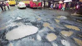 सड़क में गड्ढे...: एक स्किल डेवलपमेंट प्रोग्राम