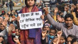 बिहारः नियुक्ति पत्र न मिलने से नाराज़ एसटीईटी पास शिक्षक अभ्यर्थियों का आंदोलन जारी