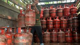 /lpg-price-hike-oil-marketing-companies-hike-cyliner-rate-by-50-rupees